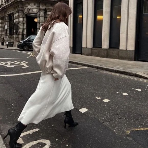 ZARA TEXTURED BOMBER JACKET - Picture 3 of 4